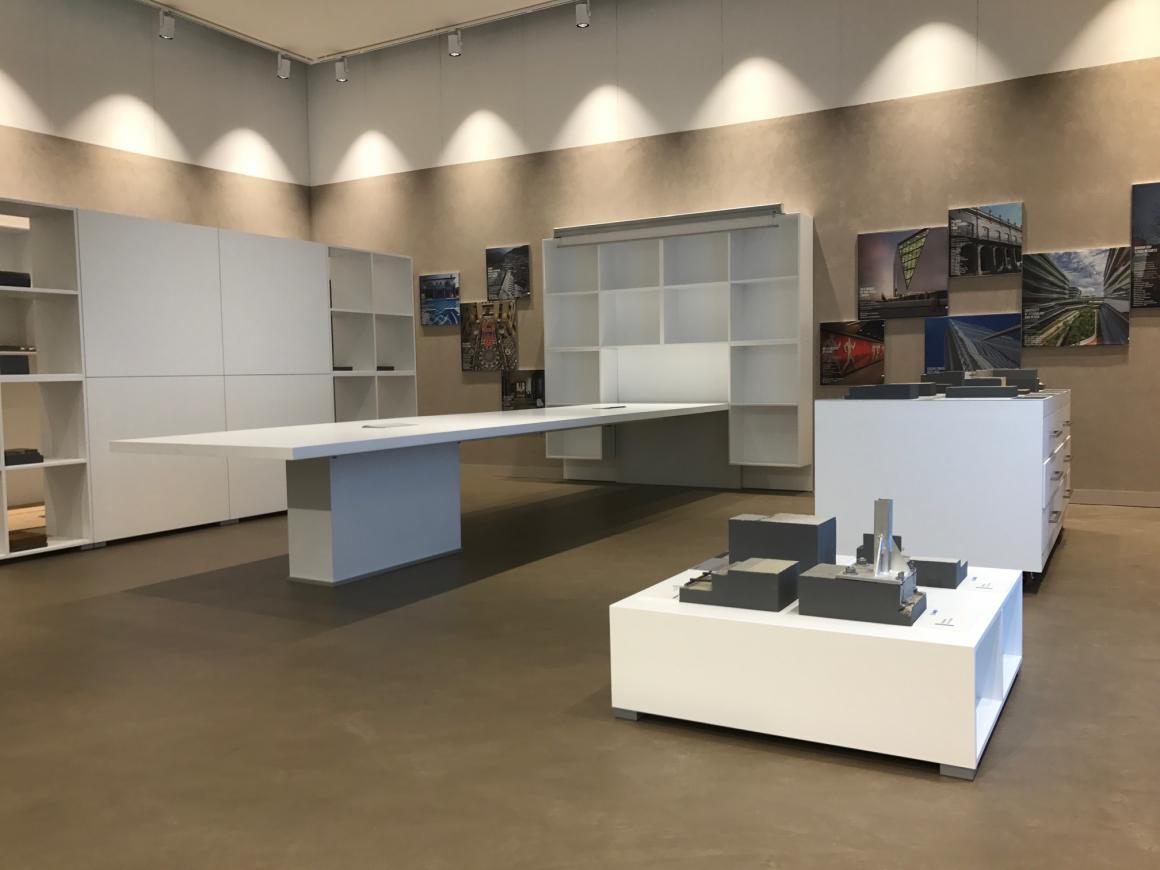 33 SALA ESPOSITIVA A MILANO 4